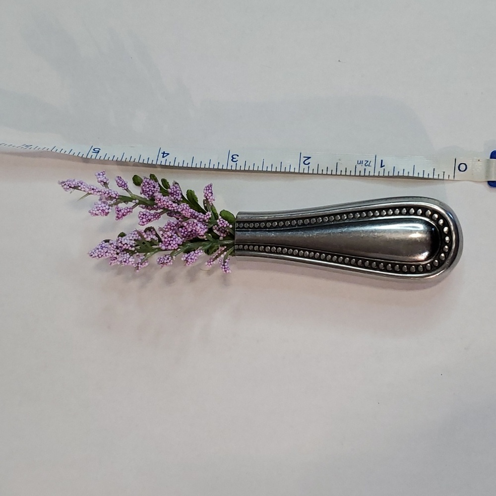 Refrigerator bud vase handcrafted from vintage silverware - Picture 8 of 9